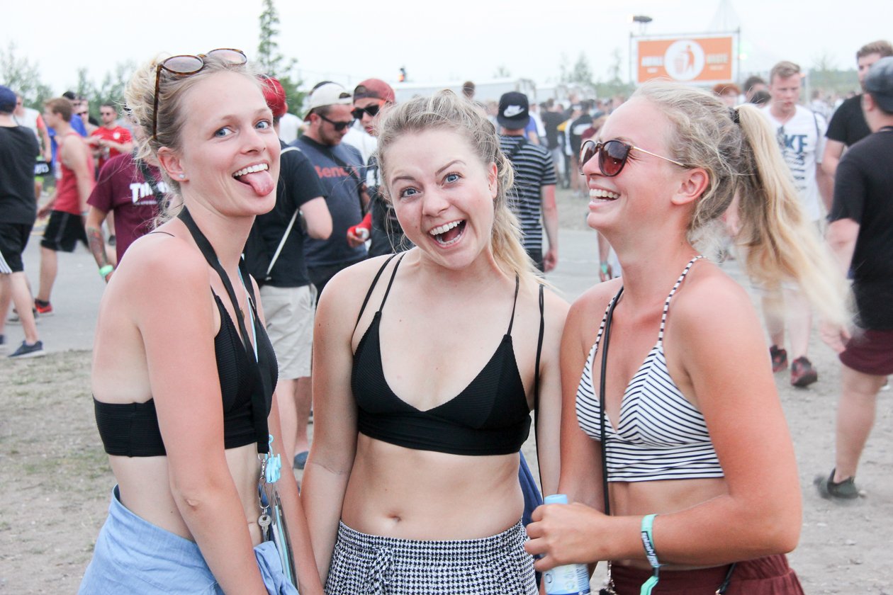 Bei amtlichen Temperaturen und mit dickem Line-Up geht die 20. Auflage des Festivals über die Bühne. – Girls at Splash!