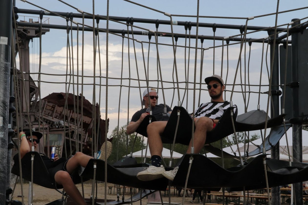 Ferropolis im Zeichen des Hip Hops. – Ruhepause.