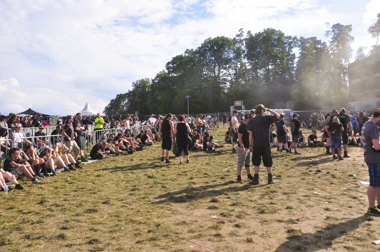 20 Jahre Summer Breeze! Das "Wacken des Südens" ist aus der deutschen Festivallandschaft nicht mehr wegzudenken. – Early mornings.