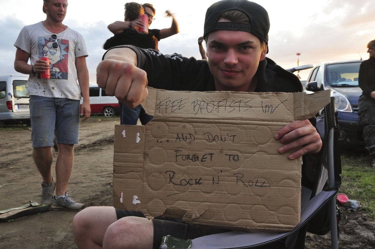 20 Jahre Summer Breeze! Das "Wacken des Südens" ist aus der deutschen Festivallandschaft nicht mehr wegzudenken. – Nehmen wir mit.