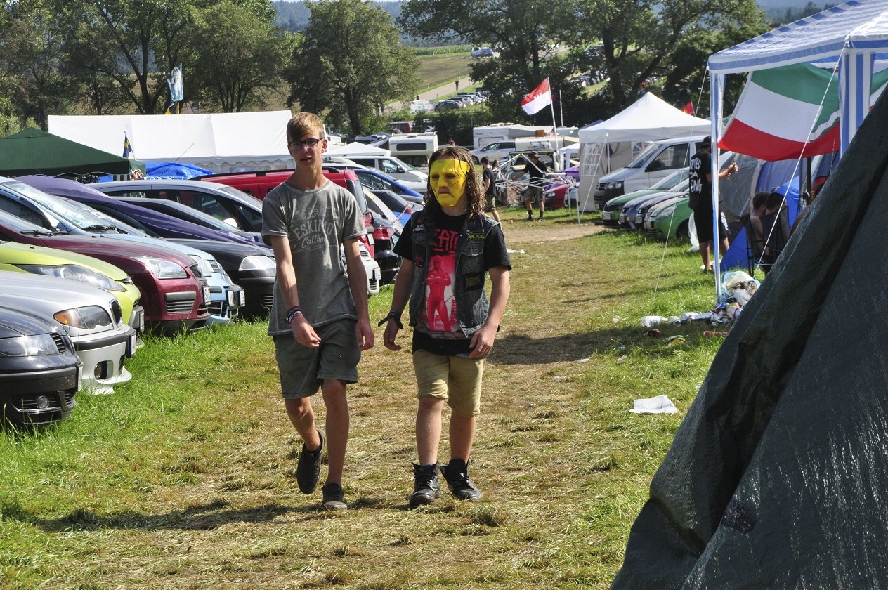 20 Jahre Summer Breeze! Das "Wacken des Südens" ist aus der deutschen Festivallandschaft nicht mehr wegzudenken. – Und wer bist du?