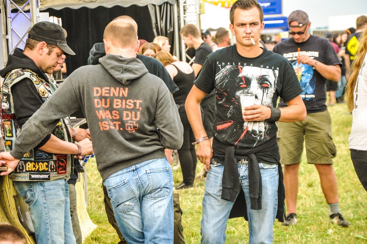 Tage voller Schweiß und Metal in Dinkelsbühl! – Generell gilt: Du bist, was du isst.