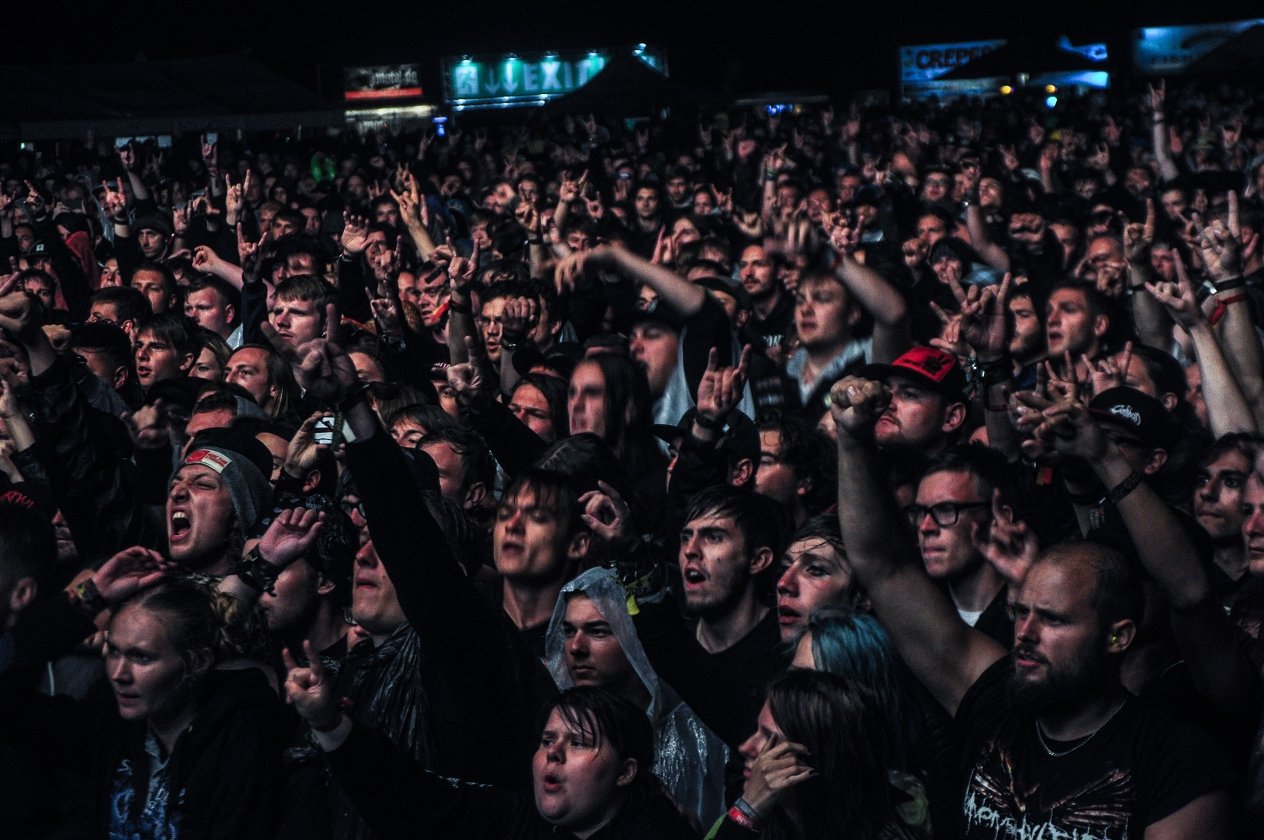 Tage voller Schweiß und Metal in Dinkelsbühl! – Nach stundenlangem Regen endlich da: