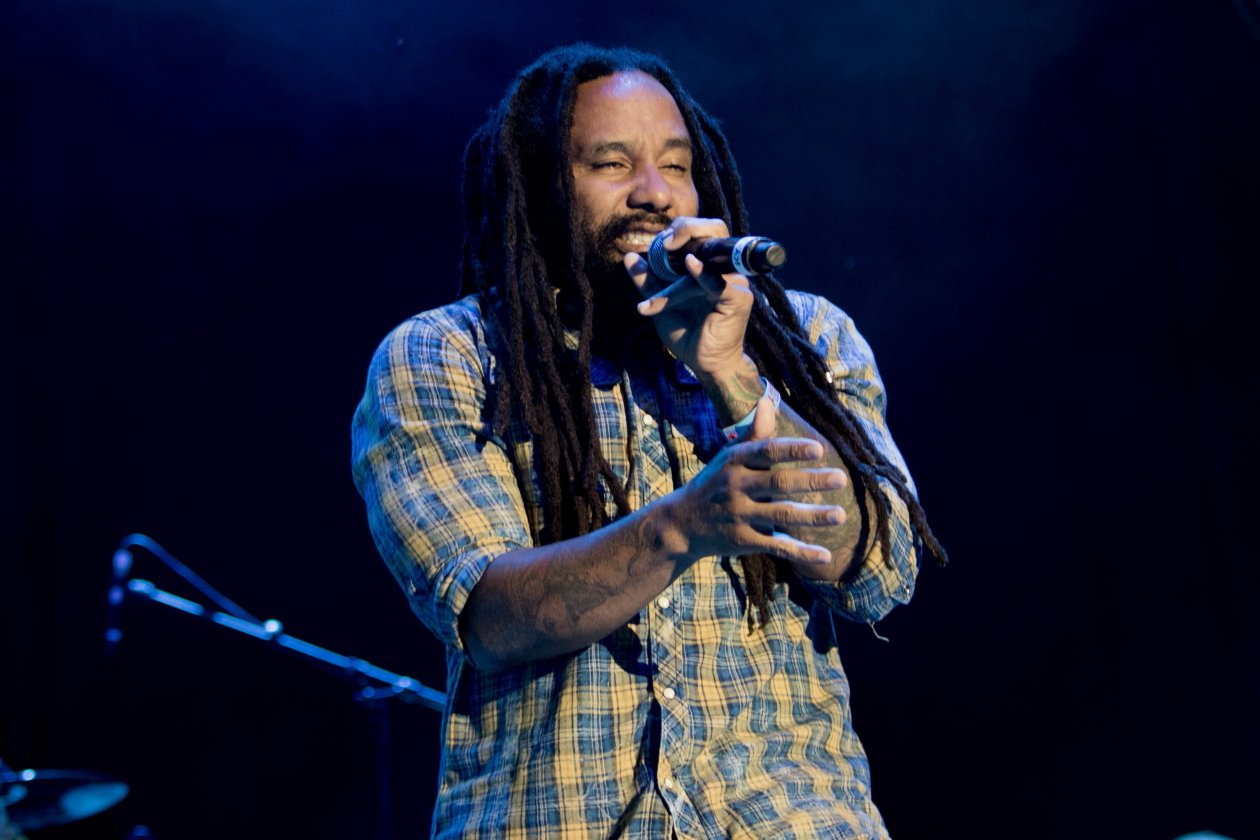 Rot-Gelb-Grün auf der kleinen Insel im Fühlinger See: Raps und Riddims! – Ky-Mani Marley.