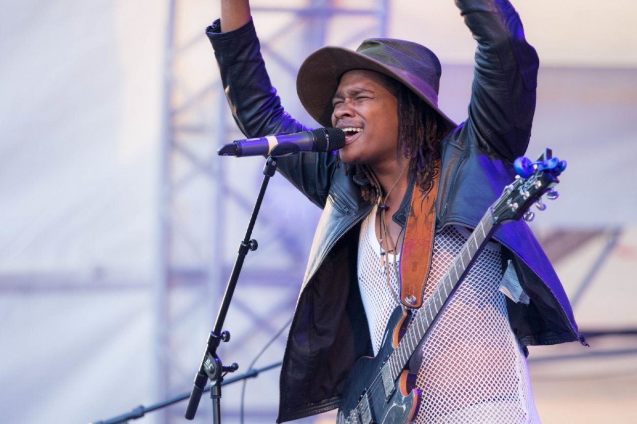 Rot-Gelb-Grün auf der kleinen Insel im Fühlinger See: Raps und Riddims! – Raging Fyah.