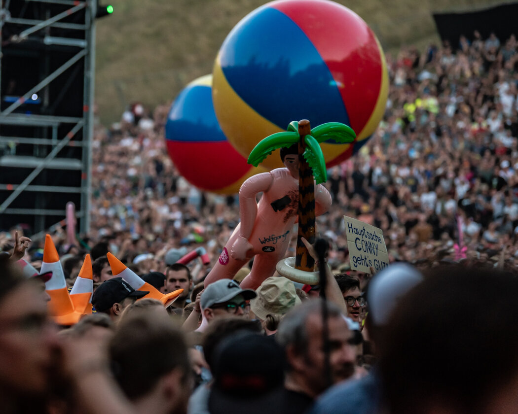 Tausende feiern beim ausverkauften Taubertal Festival mit Kraftklub, Fever 333, AnnenMayKantereit, Callejon, Faber, SDP, Biffy Clyro, Clutch, Kontra K u.a. – Hauptsache …