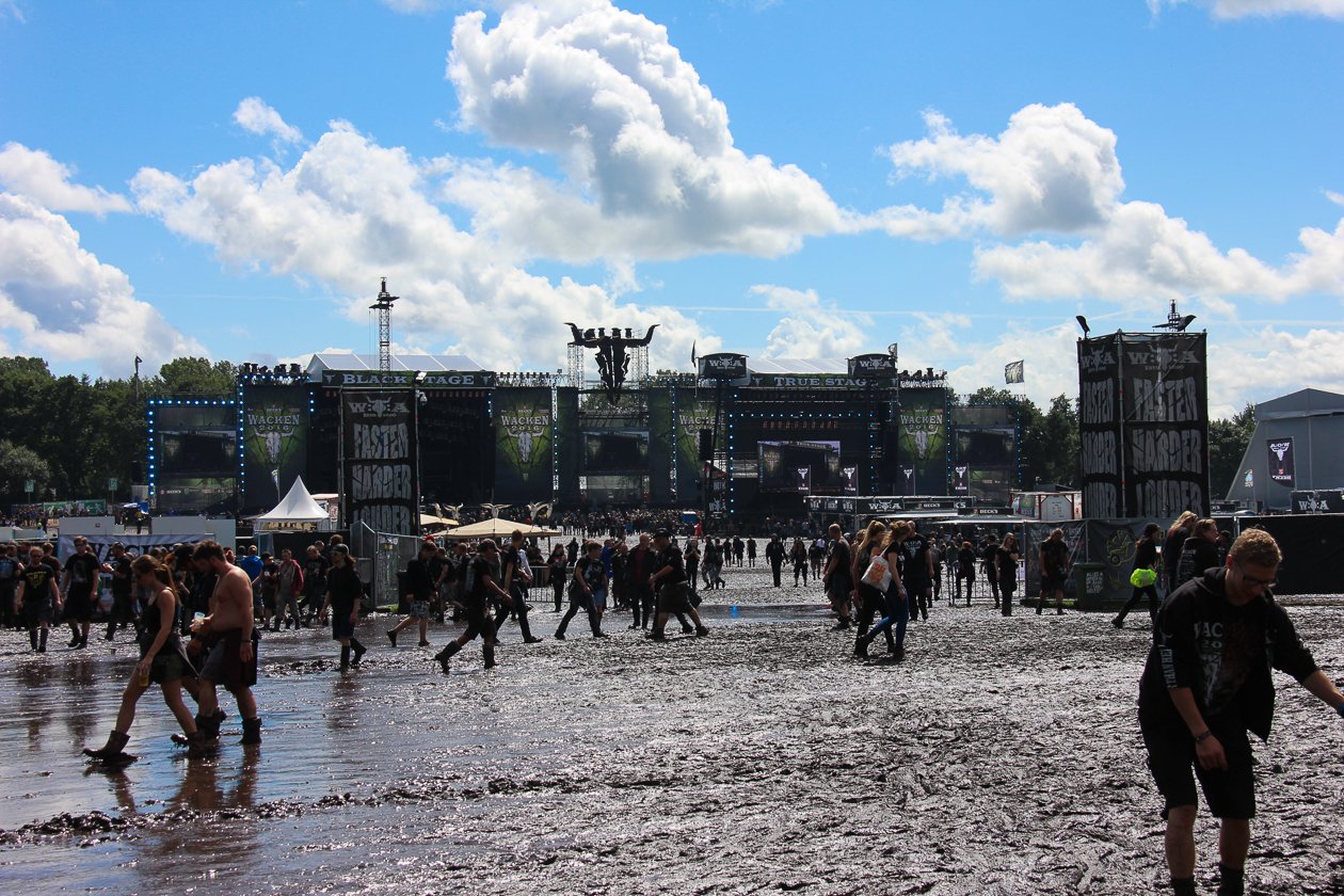Die 27. Auflage des Metal-Monsters in dem kleinen Dorf Wacken in Schleswig-Holstein. – Infield Wacken 2016.