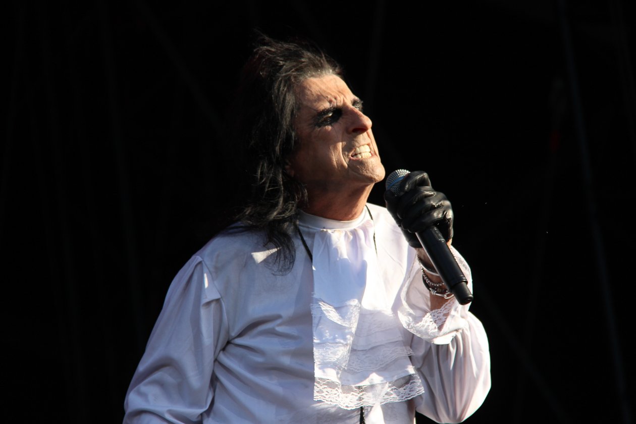 Zur 28. Ausgabe mit Alice Cooper, Megadeth, Marilyn Manson, Accept, Volbeat u.v.a. wurde extra eine Bierpipeline verlegt. – Alice Cooper.
