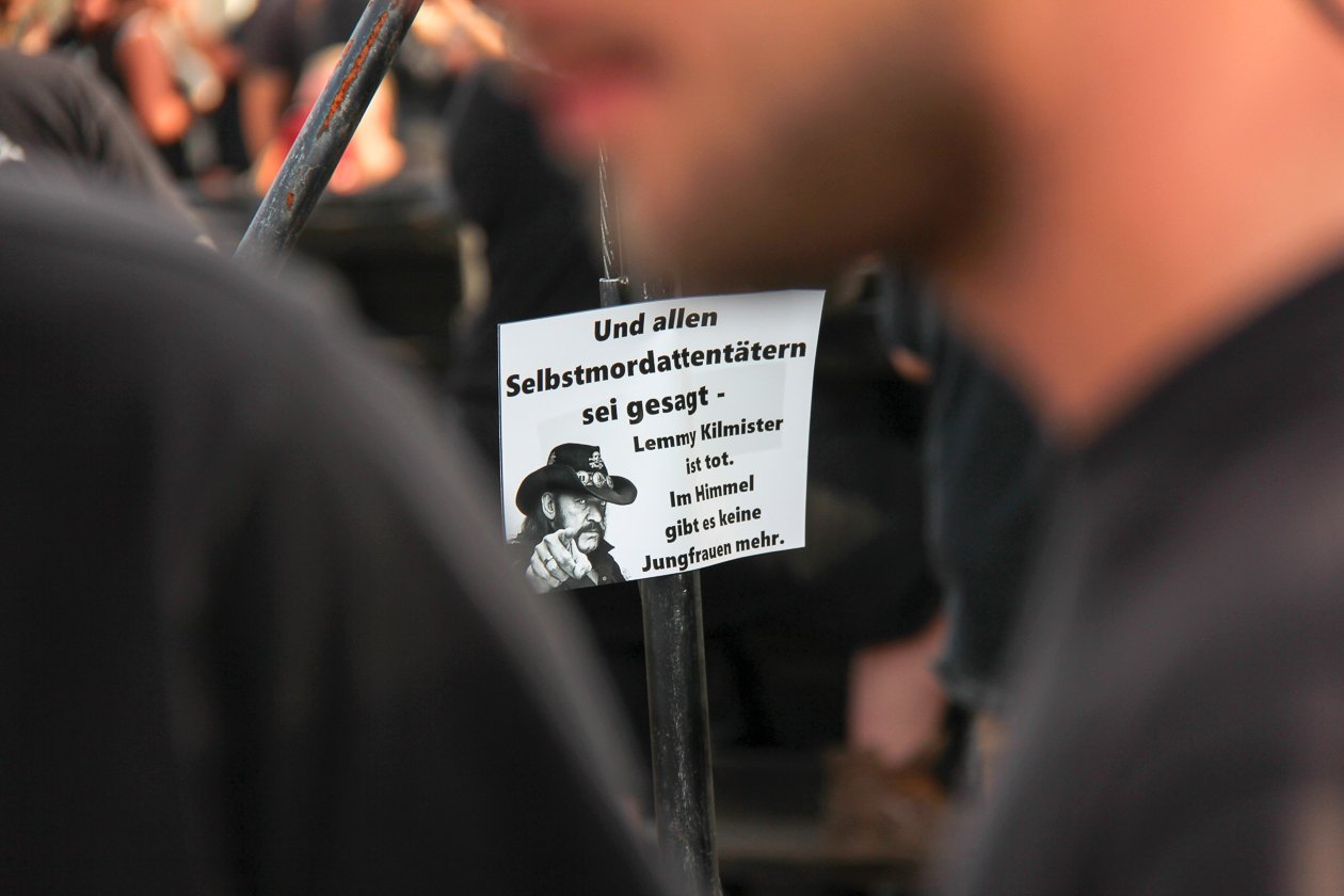Zur 28. Ausgabe mit Alice Cooper, Megadeth, Marilyn Manson, Accept, Volbeat u.v.a. wurde extra eine Bierpipeline verlegt. – Beware of Lemmy in heaven!