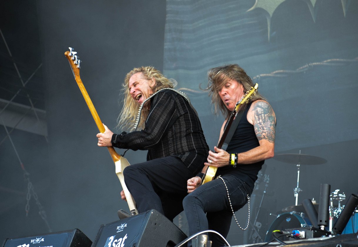 Gluthitze in Wacken - Schlammschlacht? Ja, aber nur bei lecker Wasserleitung. – Äxte hoch!