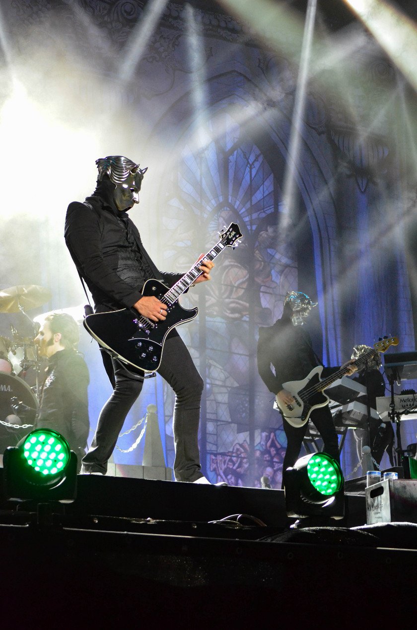 Gluthitze in Wacken - Schlammschlacht? Ja, aber nur bei lecker Wasserleitung. – Ghost.