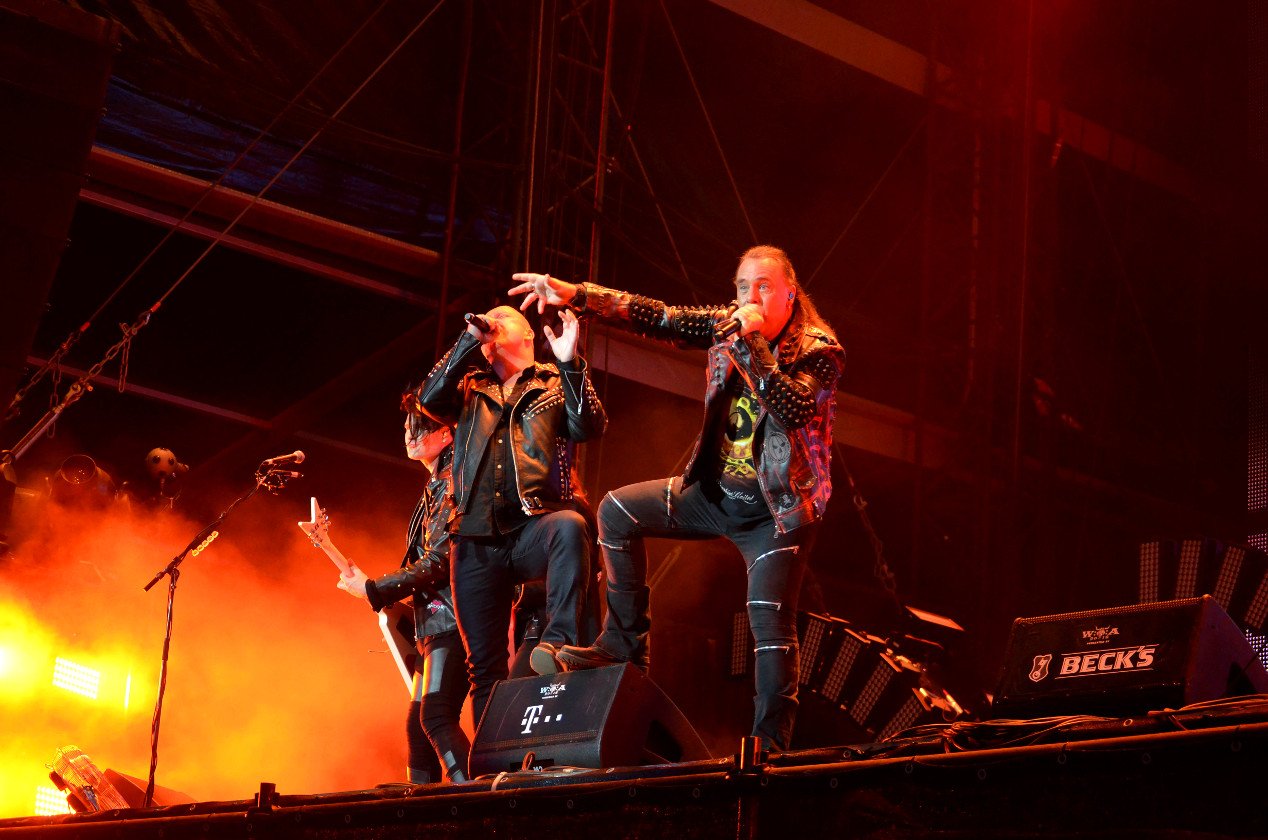 Gluthitze in Wacken - Schlammschlacht? Ja, aber nur bei lecker Wasserleitung. – Helloween.