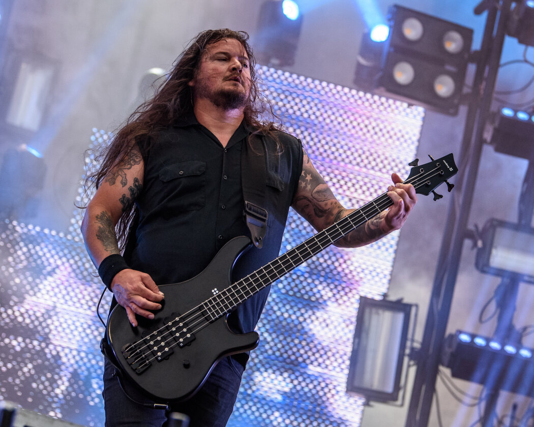 Zum Wochenende hin hat Odin ein Einsehen: Iron Maiden, Megadeth, Heaven Shall Burn, Biohazard, While She Sleeps oder Trivium drehen auf. – Heaven Shall Burn.