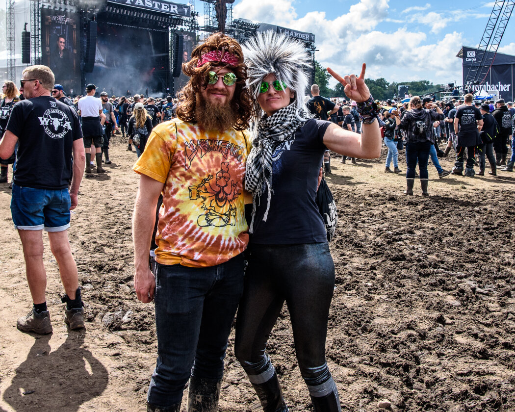 Zum Wochenende hin hat Odin ein Einsehen: Iron Maiden, Megadeth, Heaven Shall Burn, Biohazard, While She Sleeps oder Trivium drehen auf. – Läuft.