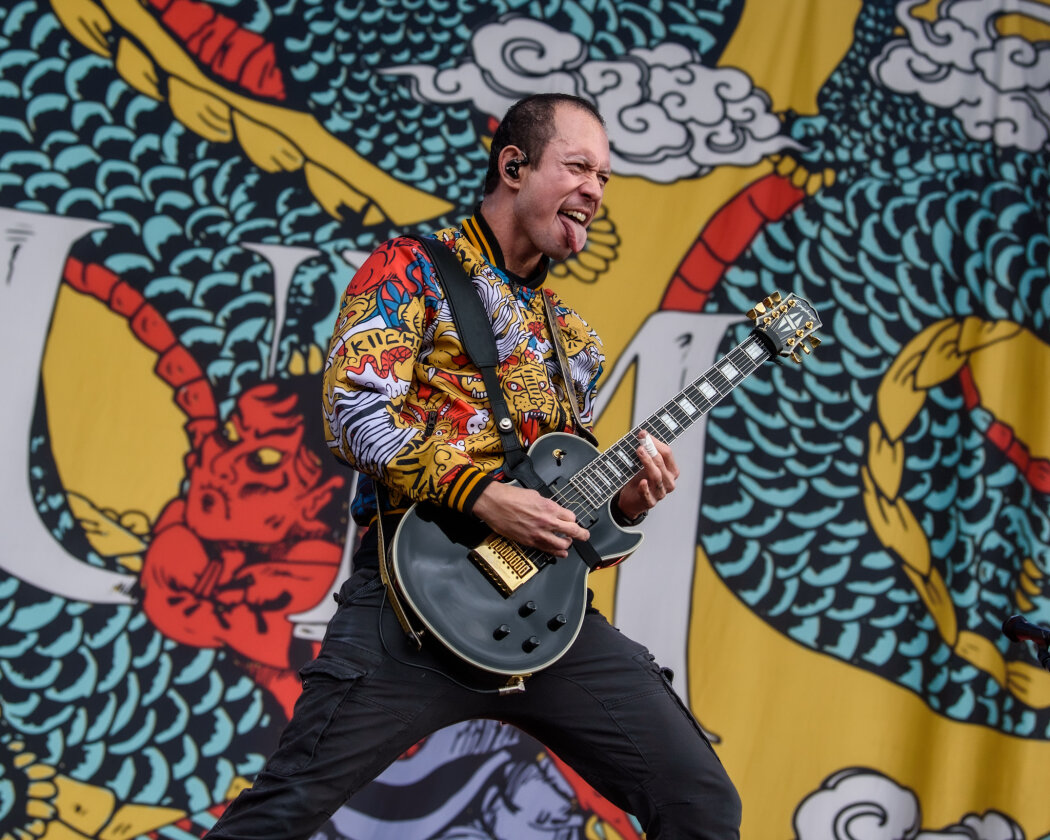Zum Wochenende hin hat Odin ein Einsehen: Iron Maiden, Megadeth, Heaven Shall Burn, Biohazard, While She Sleeps oder Trivium drehen auf. – ... Trivium.