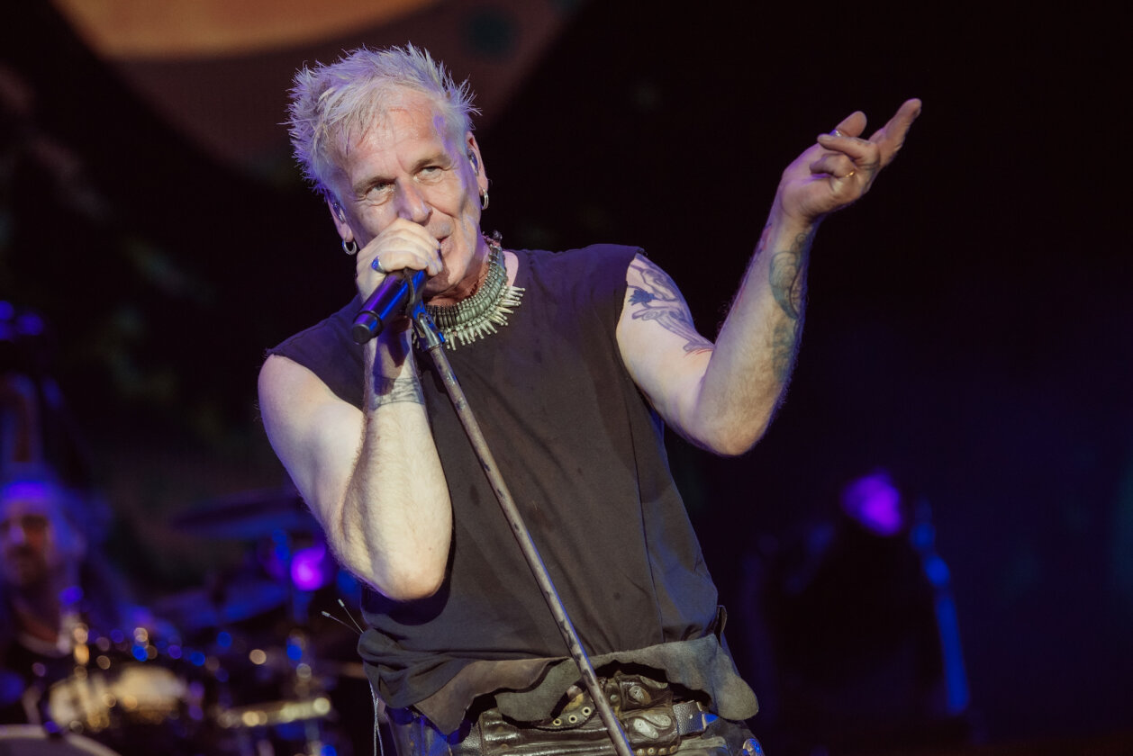 27 Grad und Kaiserwetter: Schon zum Start ist die Hölle los. In Extremo, Suzi Quatro, Scorpions, Alligatoah, Butcher Babies, Flogging Molly u.v.m. – In Extremo.