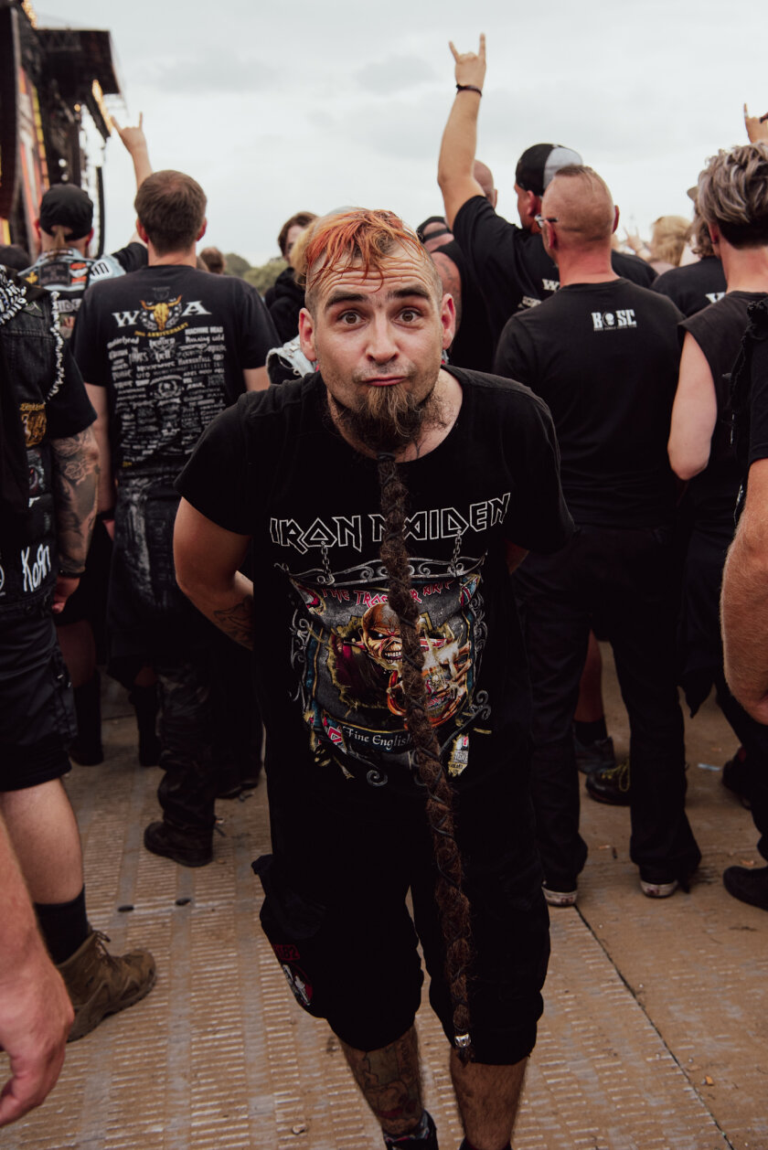 Korn, Amon Amarth, The 69 Eyes, Testament, Behemoth, Gene Simmons, Blind Guardian und ein bisschen Wacken-Schlamm. – Hallo?!