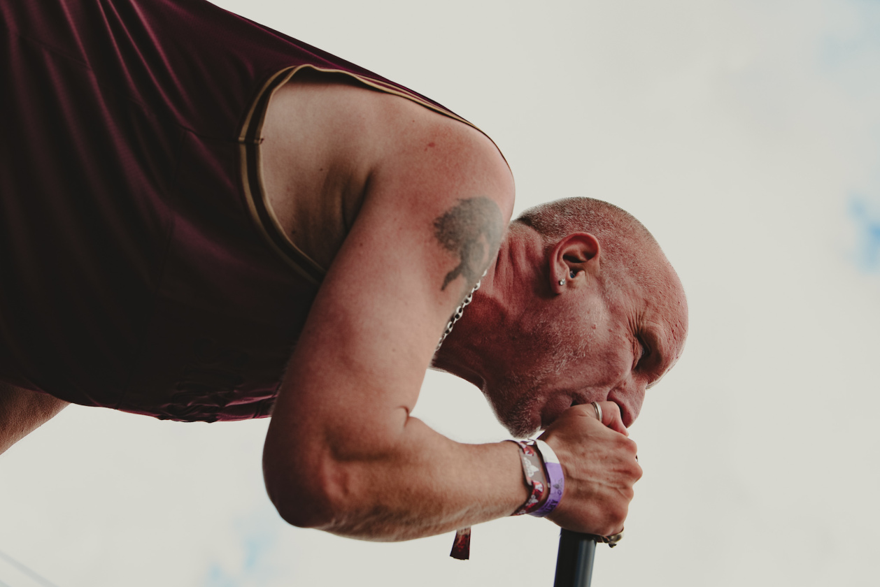 Regen und Kälte zum Festivalstart - aber alle sind parat: Wackööön! – Clawfinger.