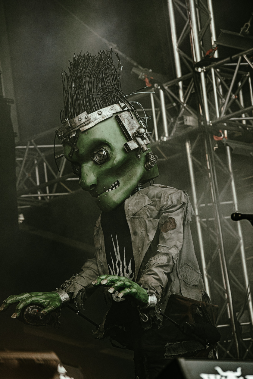 Regen und Kälte zum Festivalstart - aber alle sind parat: Wackööön! – Static-X.