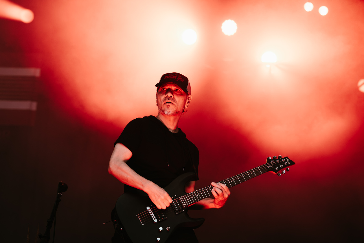 Regen und Kälte zum Festivalstart - aber alle sind parat: Wackööön! – Static-X.