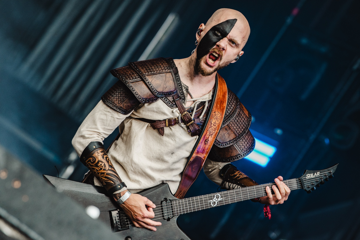 Galerie, Teil zwei: Und weiter gehts auf dem Acker mit Papa Roach, Dimmu Borgir, Fear Factory u.v.a.! – Brothers Of Metal