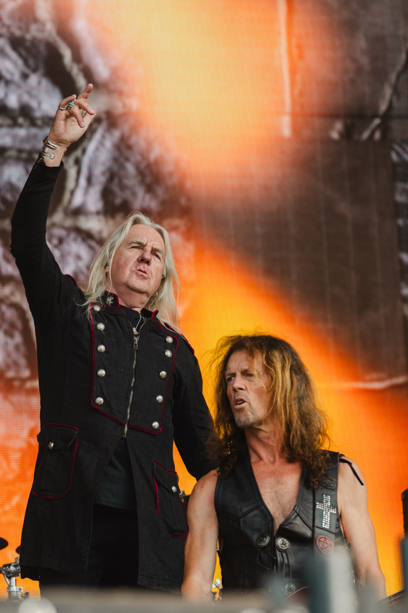 Die 35. Ausgabe des größten Metal-Open-Airs der Welt läuft. Gut 150 Bands treten auf, darunter Def Leppard oder Judas Priest. – Saxon.