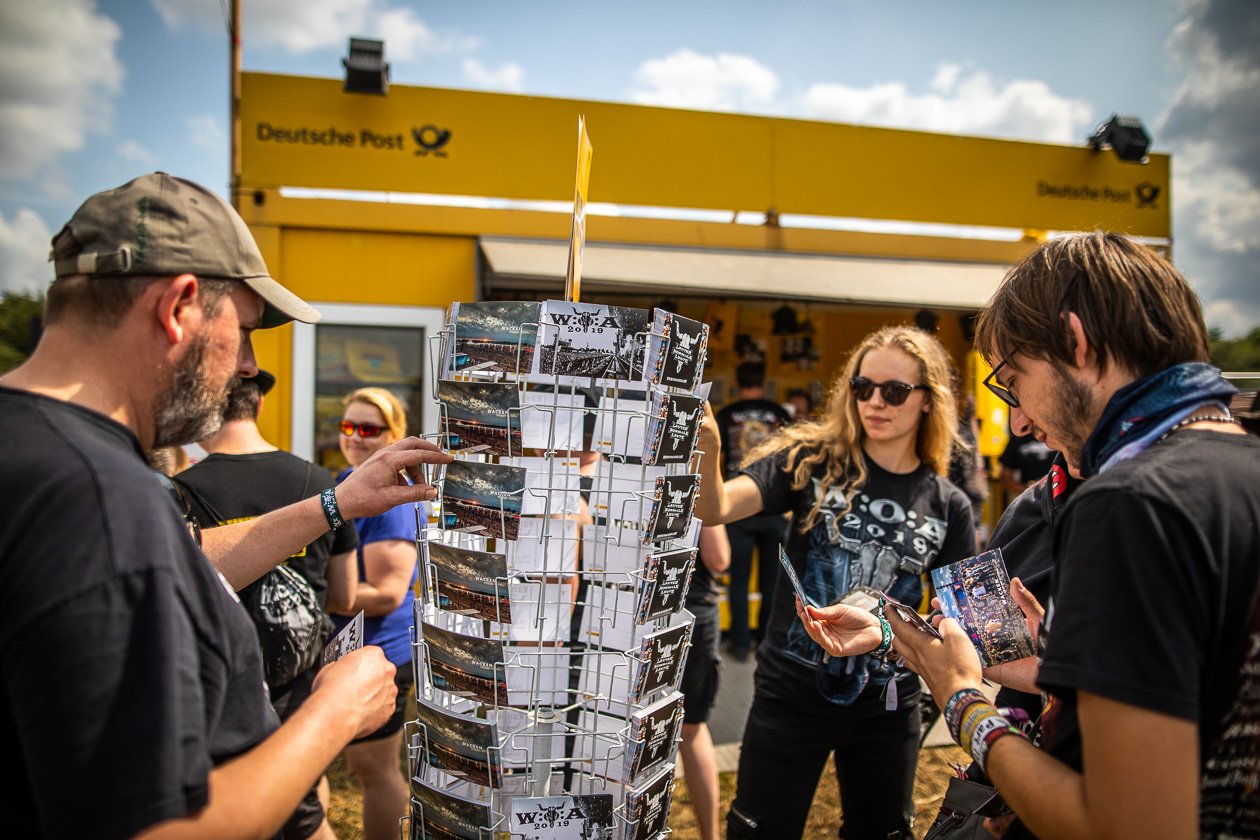 30 Jahre Metöööl: Sabaton, Airbourne, Opeth, Within Temptation,Hammerfall, Body Count, Anthrax u.v.a. feiern mit. – ... eine Postkarte an Mutti schicken, und...