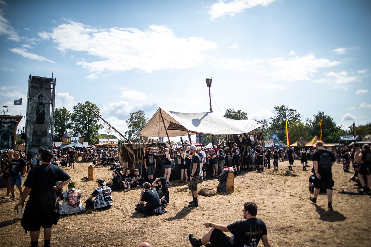 30 Jahre Metöööl: Sabaton, Airbourne, Opeth, Within Temptation,Hammerfall, Body Count, Anthrax u.v.a. feiern mit. – Schnell noch Met vom Met-Schiff ...