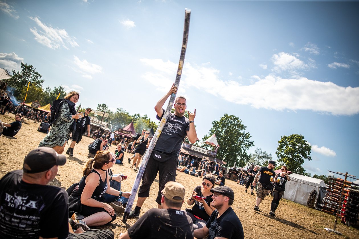 30 Jahre Metöööl: Sabaton, Airbourne, Opeth, Within Temptation,Hammerfall, Body Count, Anthrax u.v.a. feiern mit. – Unbedingt genügend trinken!