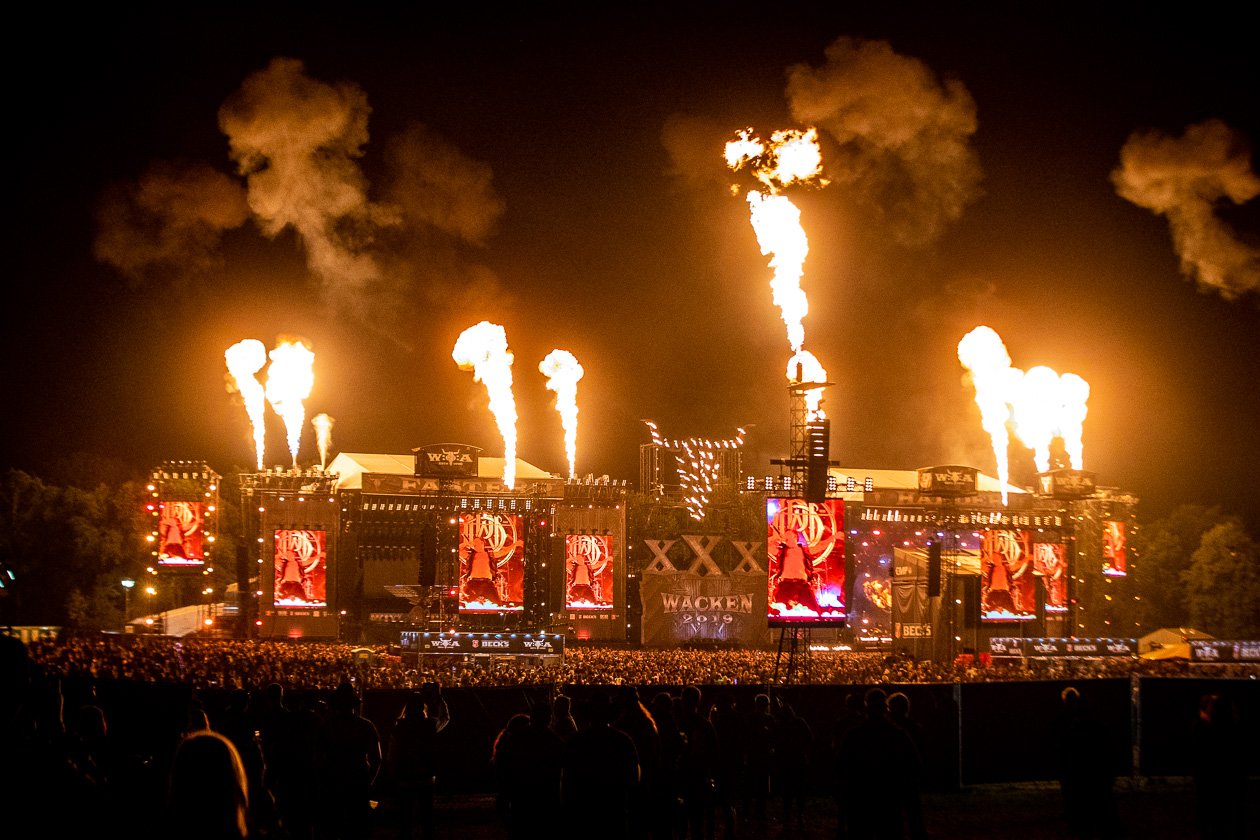 30 Jahre Metöööl: Sabaton, Airbourne, Opeth, Within Temptation,Hammerfall, Body Count, Anthrax u.v.a. feiern mit. – Zum Geburtstag noch 'Kerzen' auf den Bühnen: Happy Birthday und auf die nächsten 30 Jahre Wacken!