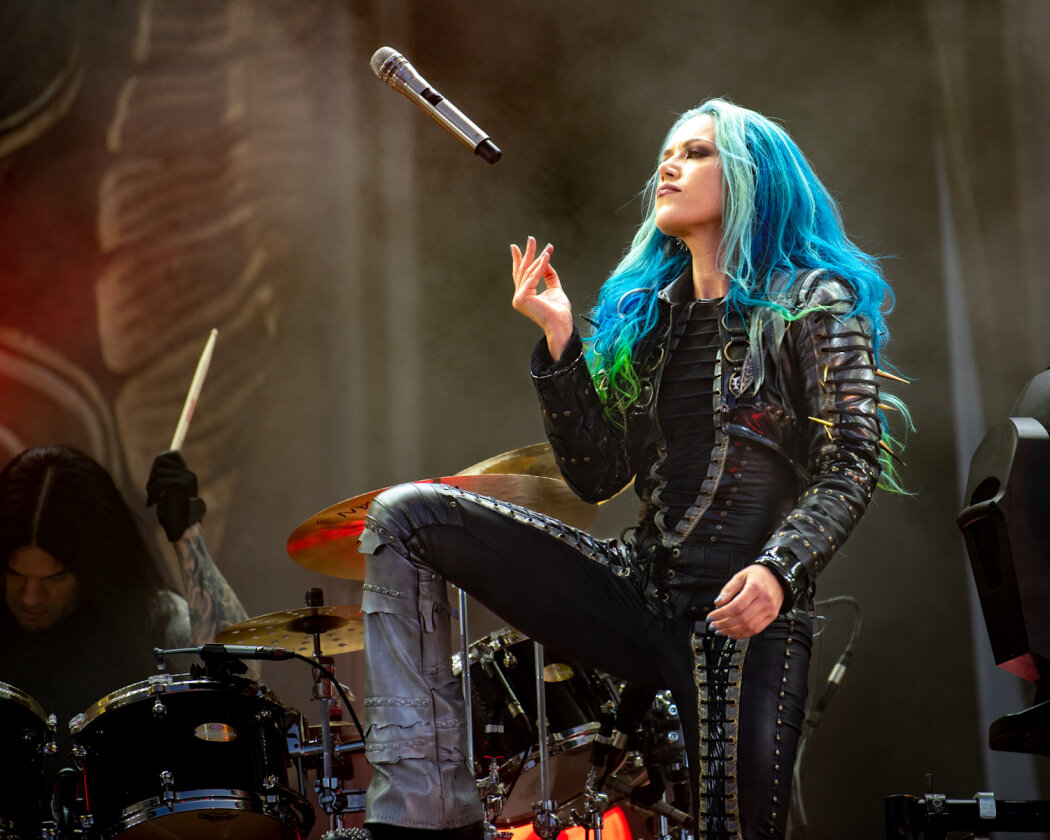 Keine Gnade auch am Wochenende: Slipknot, In Extremo, Clutch, Lacuna Coil, Behemoth live. – Arch Enemy