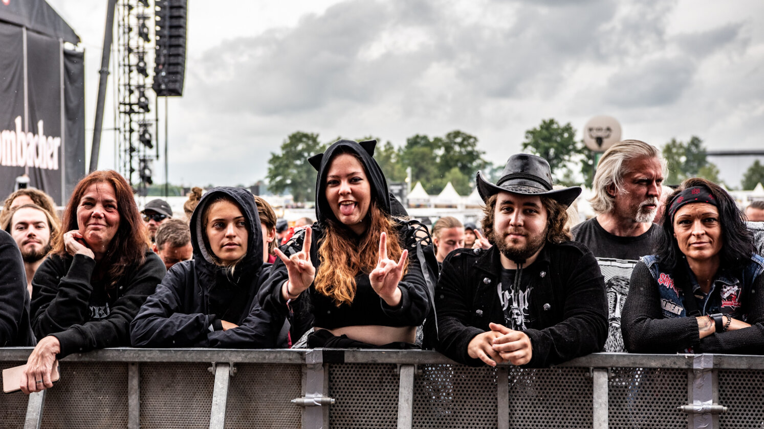 Keine Gnade auch am Wochenende: Slipknot, In Extremo, Clutch, Lacuna Coil, Behemoth live. – Gute Stimmung auch nach anstrengenden Tagen
