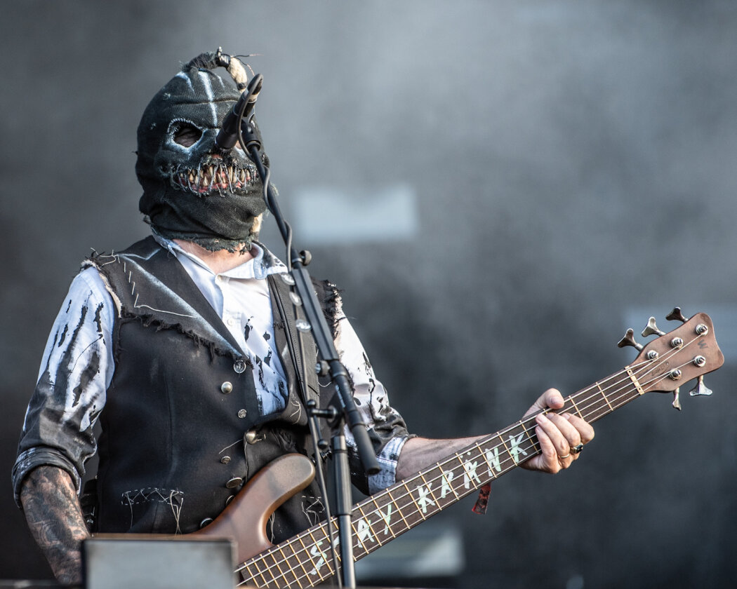 Keine Gnade auch am Wochenende: Slipknot, In Extremo, Clutch, Lacuna Coil, Behemoth live. – Hämatom