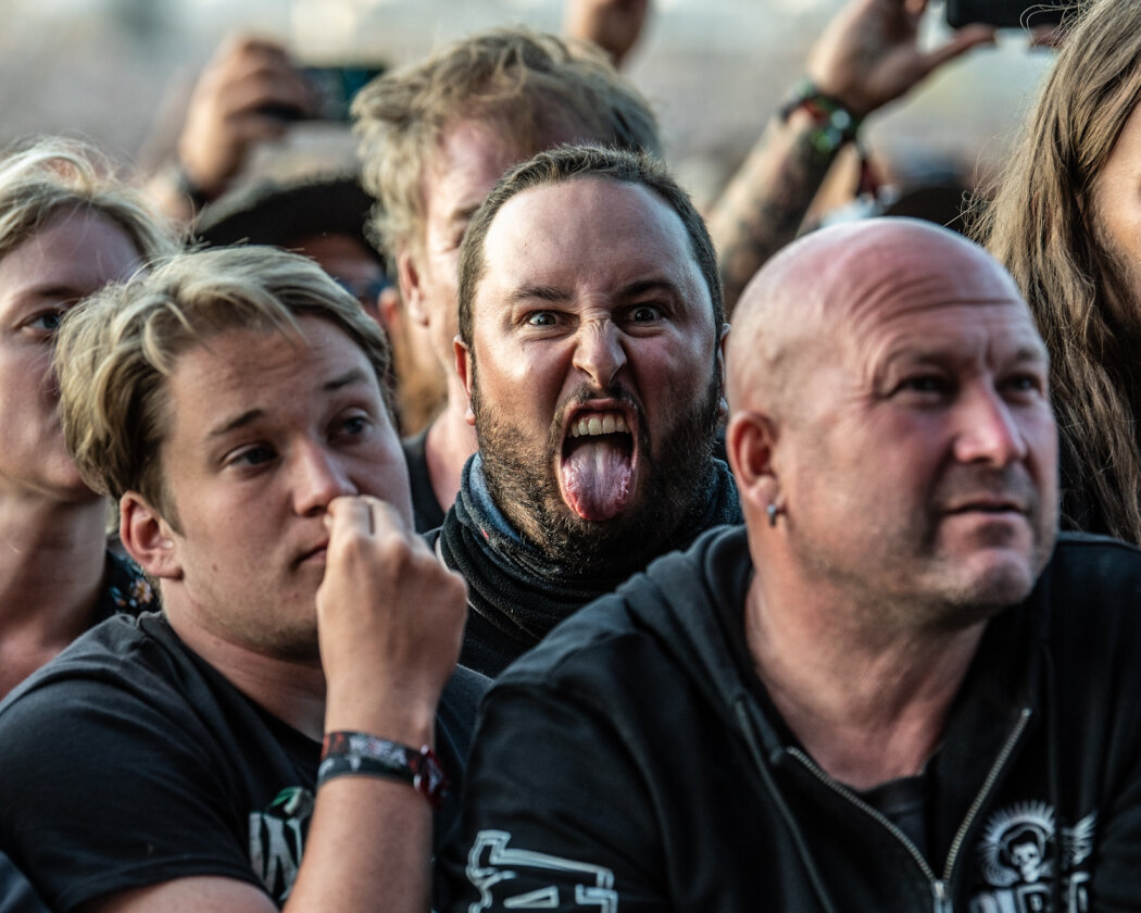 Keine Gnade auch am Wochenende: Slipknot, In Extremo, Clutch, Lacuna Coil, Behemoth live. – Zunge raus