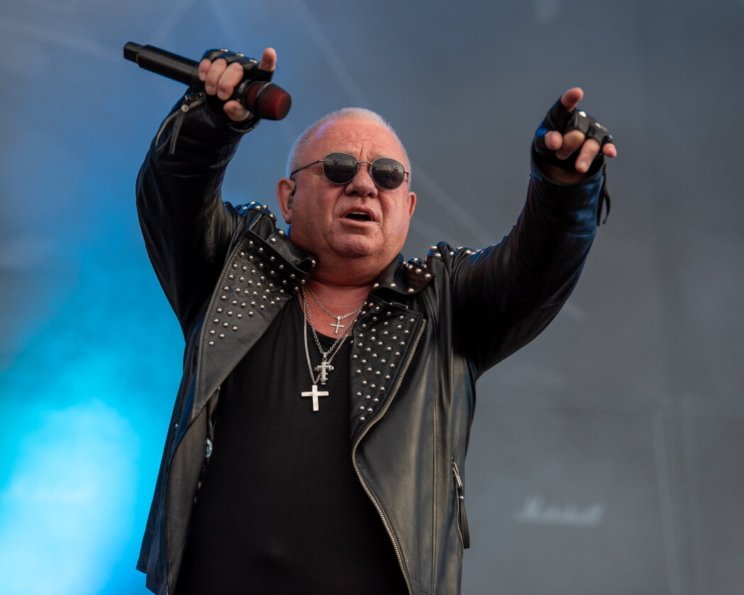 Die Spiele auf dem Holy Ground sind eröffnet: Judas Priest, GWAR u.v.a. beim Wacken Open Air. – Dirkschneider.