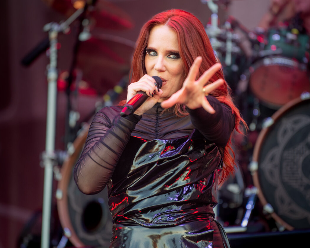 Die Spiele auf dem Holy Ground sind eröffnet: Judas Priest, GWAR u.v.a. beim Wacken Open Air. – Epica.