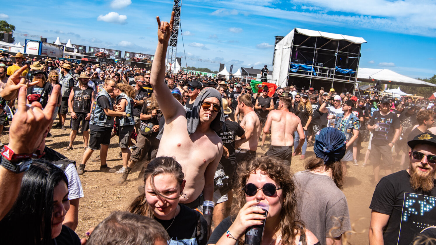 Die Spiele auf dem Holy Ground sind eröffnet: Judas Priest, GWAR u.v.a. beim Wacken Open Air. – Waaaaacken!
