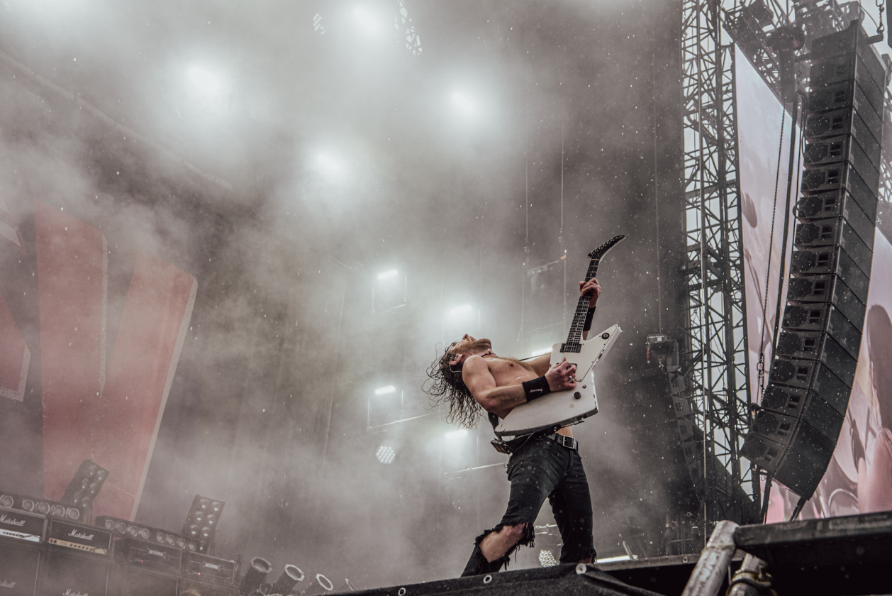 Über 88.000 Fans feiern hochkarätige Acts wie Slipknot, Bring Me The Horizon u.v.m. – Airbourne.