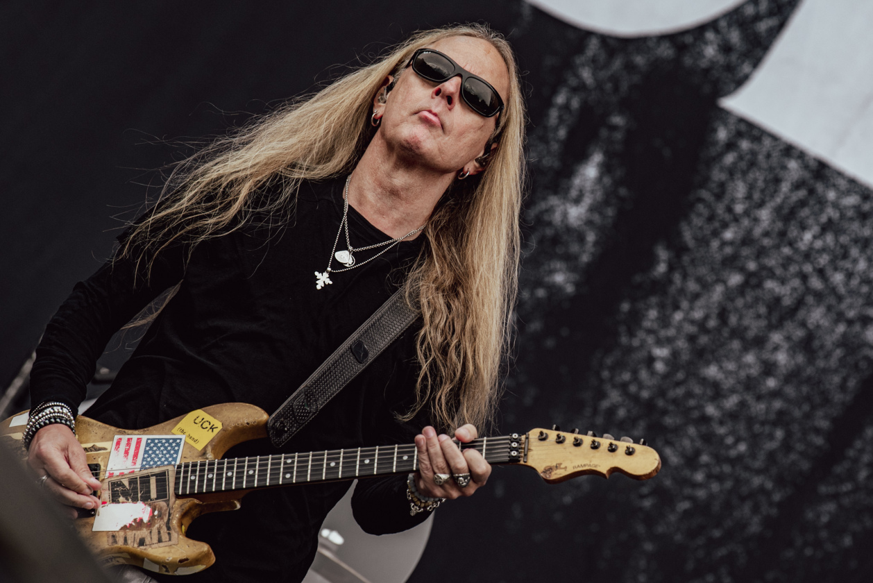 Über 88.000 Fans feiern hochkarätige Acts wie Slipknot, Bring Me The Horizon u.v.m. – Jerry Cantrell.