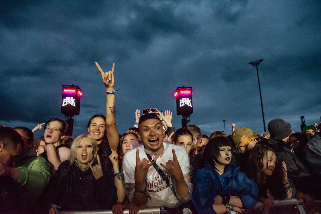 Über 88.000 Fans feiern hochkarätige Acts wie Slipknot, Bring Me The Horizon u.v.m. – Slipknot-Fans.