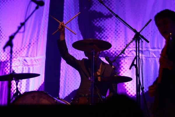 Franz Ferdinand – Neue Songs vorab und schickes Styling in Haldern. – 