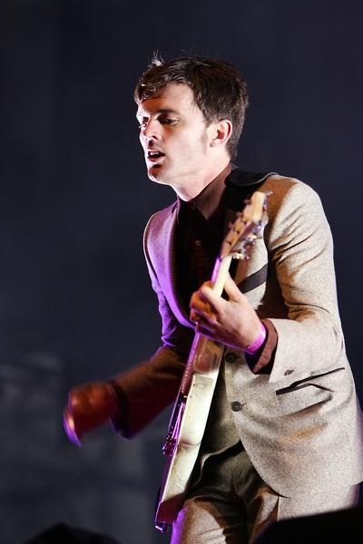 Franz Ferdinand – Neue Songs vorab und schickes Styling in Haldern. – 