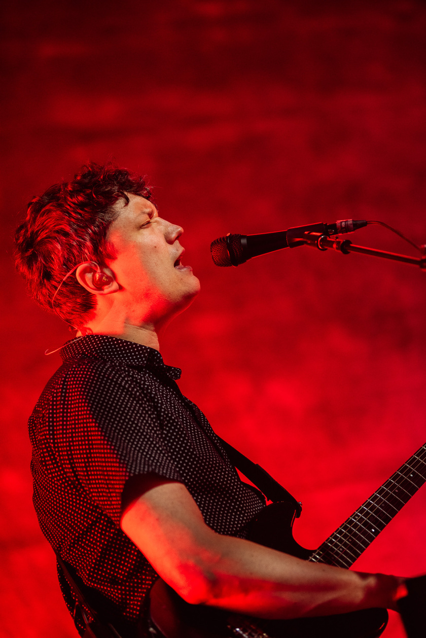 Franz Ferdinand – Indie wie aus dem FF: Die schottische Band nimmt ihr Publikum im Sturm. – Julian Corrie.