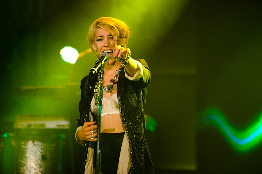 Frida Gold – Die Pop-Newcomer wirbeln die Seniorenmetropole auf. – 