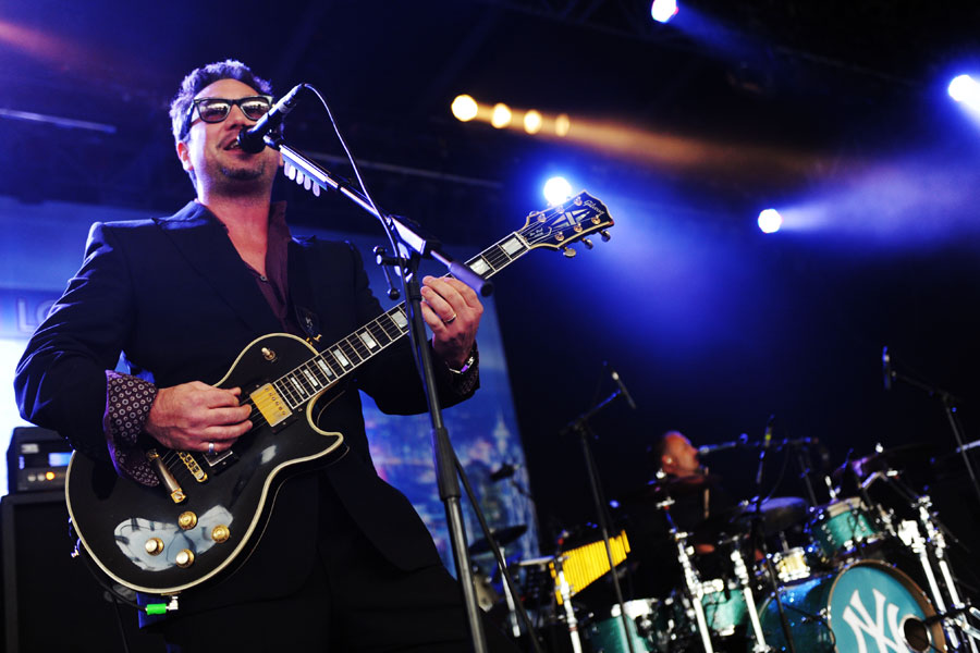 Smoke 'em, smoke 'em, smoke 'em, if ya gotte... – Fun Lovin' Criminals.