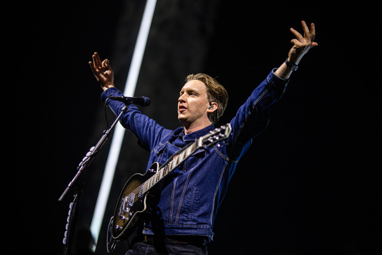 Der englische Folk-Pop-Rocker on tour mit seinem aktuellen Album "Gold Rush Kid". – George Ezra.