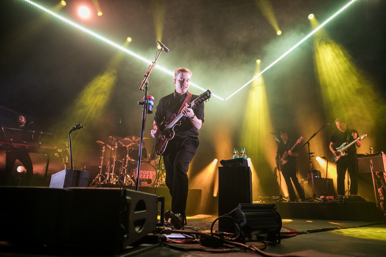 Mit "Staying At Tamara's" on tour. – George Ezra.