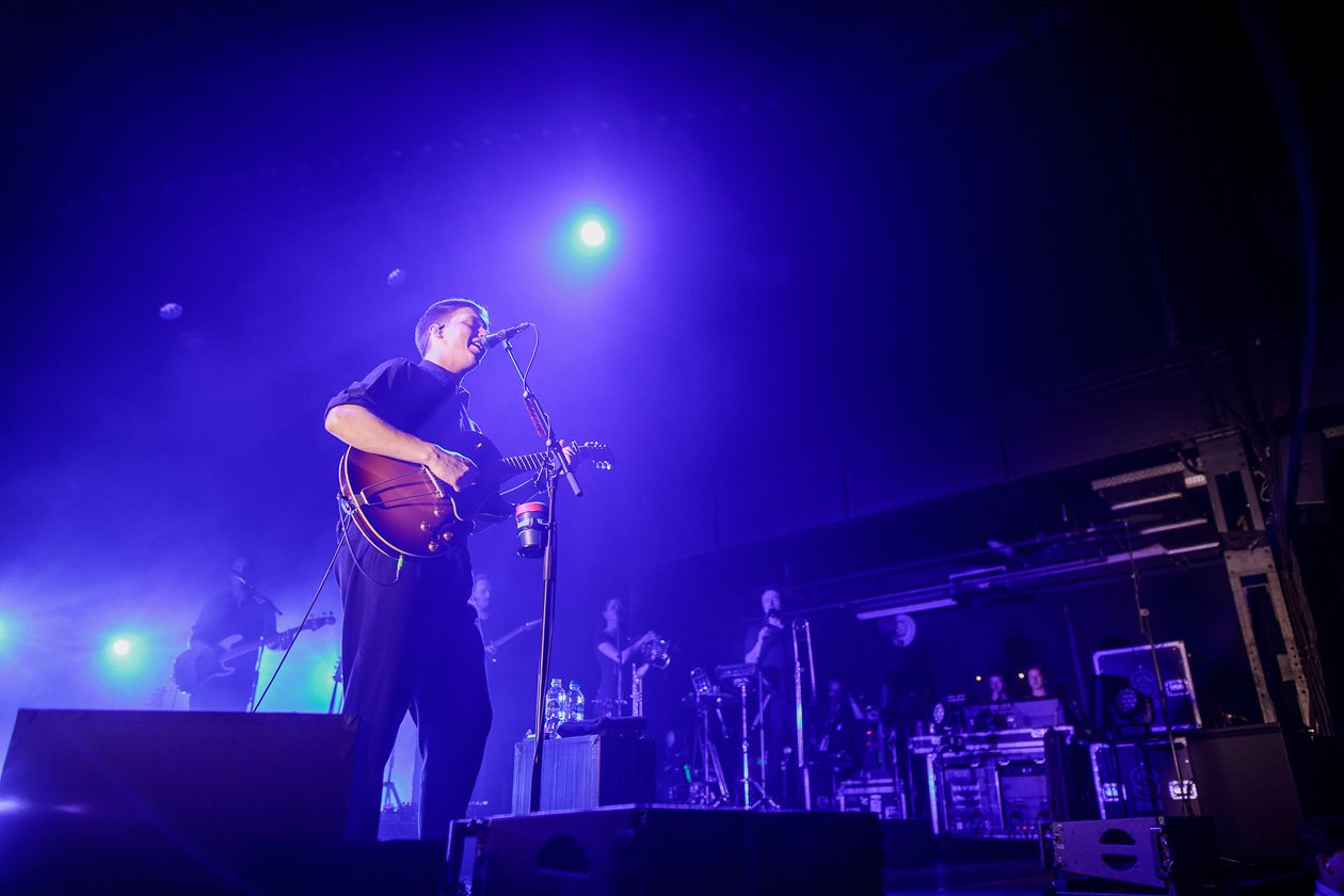 Mit "Staying At Tamara's" on tour. – George Ezra.