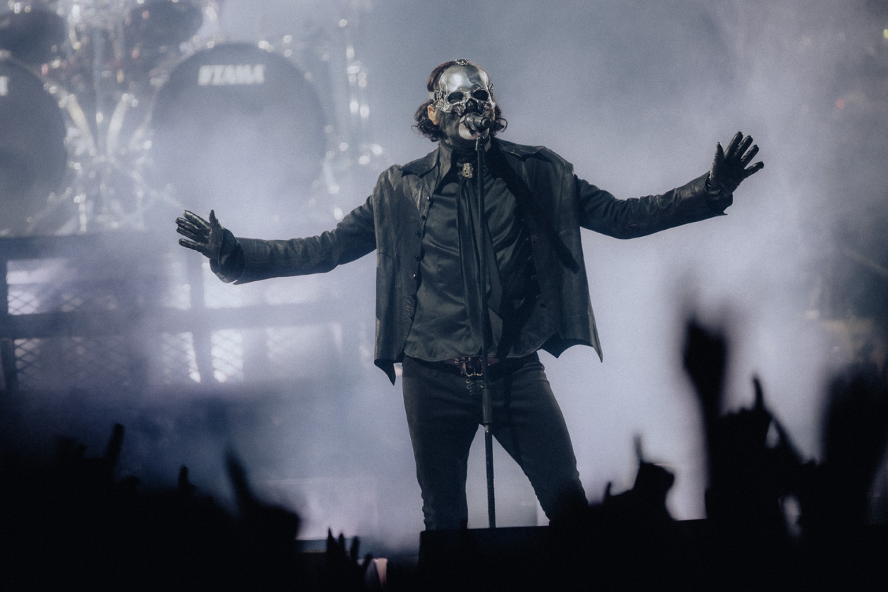 Mit der neuen Scheibe "Skeletá" stehen die Schweden als erster Hardrock-Act seit Jahren auf der Eins in den Staaten. – Ghost.