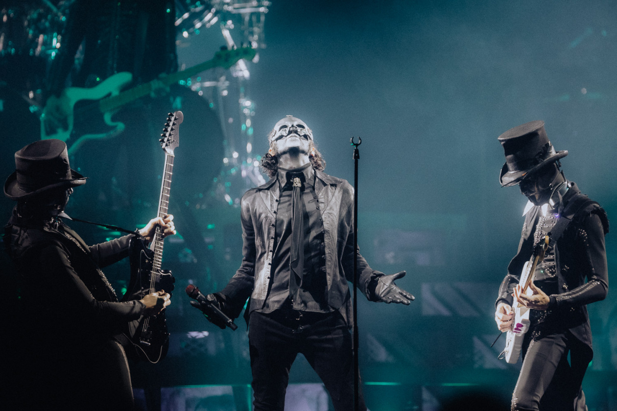 Ghost – Ghost.
